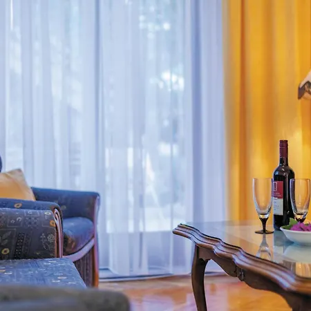 アパート Kneza 02 トロギール