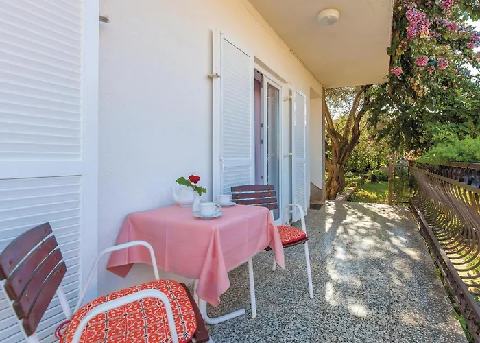 Kneza 02 تروغير