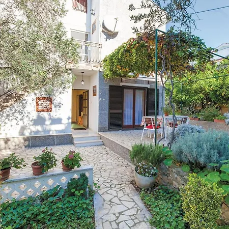 Kneza 02 Apartamento *